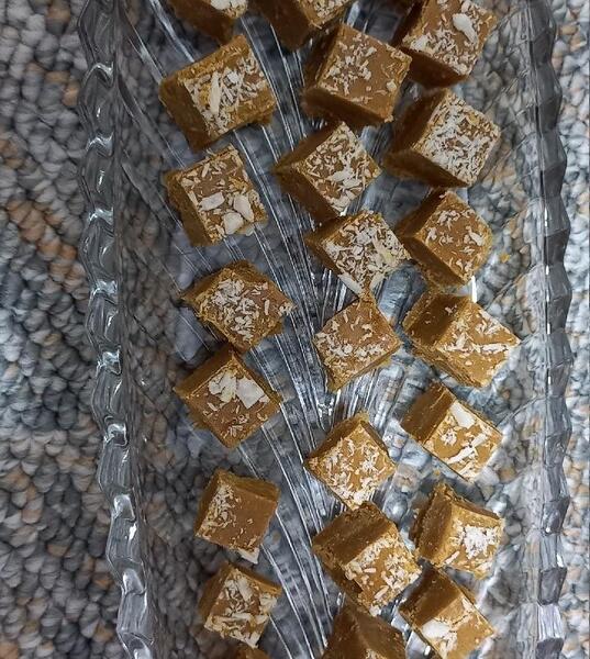 عکس سفره پر از غذا