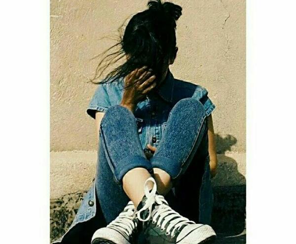 عکس فیک دخترانه در آینه