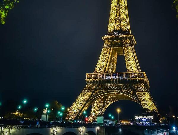 عکس پاریس واقعی در شب