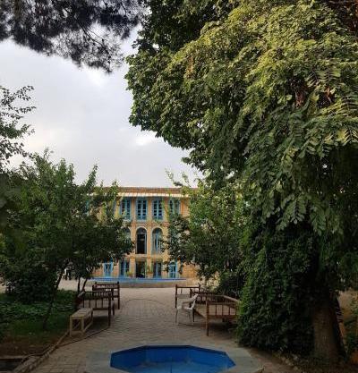 عکس پاریس کوچولو بروجرد
