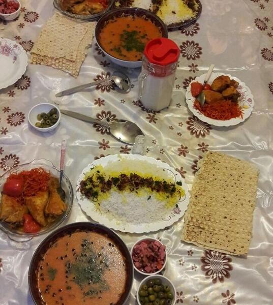 عکس سفره زرشک پلو