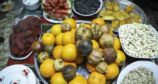 عکس فیک شب یلدا دخترانه