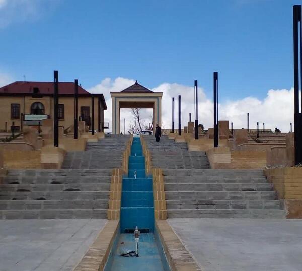 عکس سبزه میدان زنجان