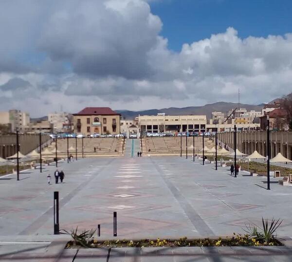 عکس سبزه میدان زنجان