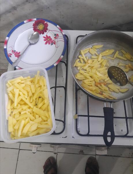 عکس فیک خوابگاه دخترانه
