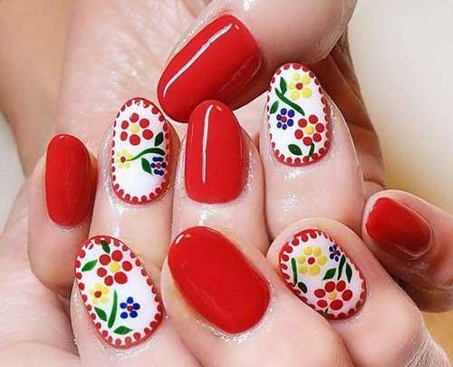 عکس دیزاین ناخن با گل خشک