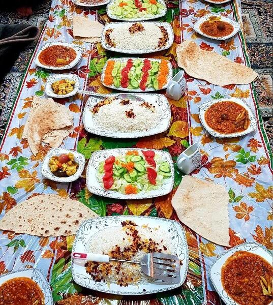 عکس سفره رنگین