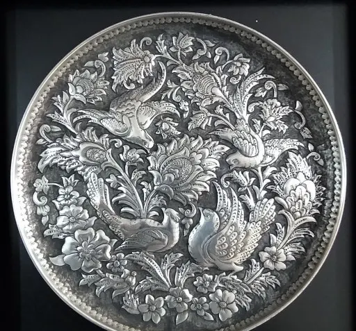 عکس سفره شب یلدا با ظروف مسی