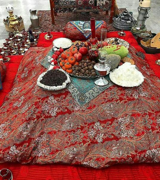 عکس سفره برای شب یلدا