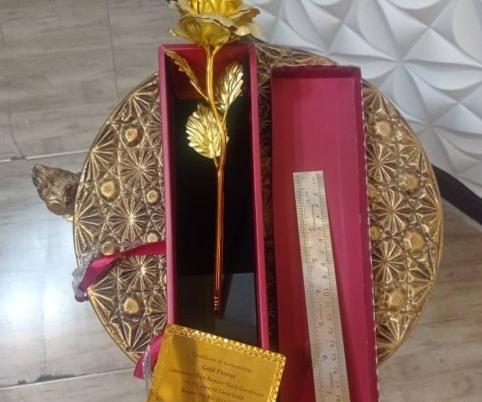 عکس فیک هدیه گل
