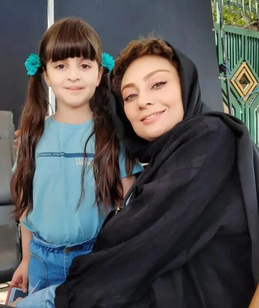 عکس دختر گیسو کمند
