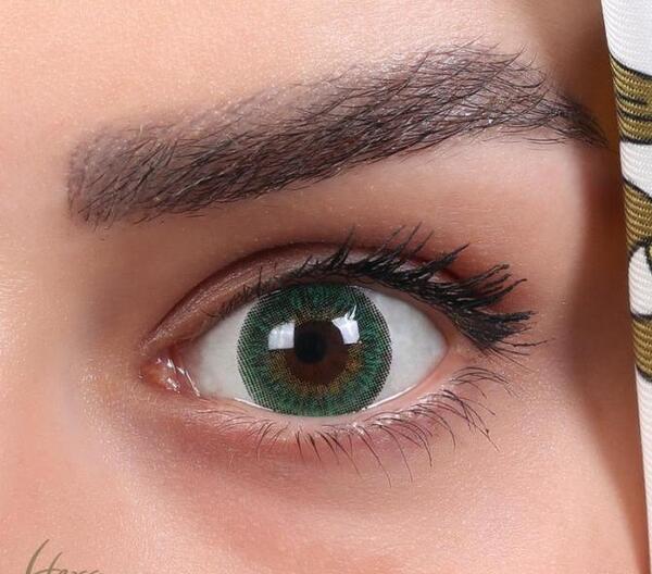 عکس فیک دخترونه چشم عسلی