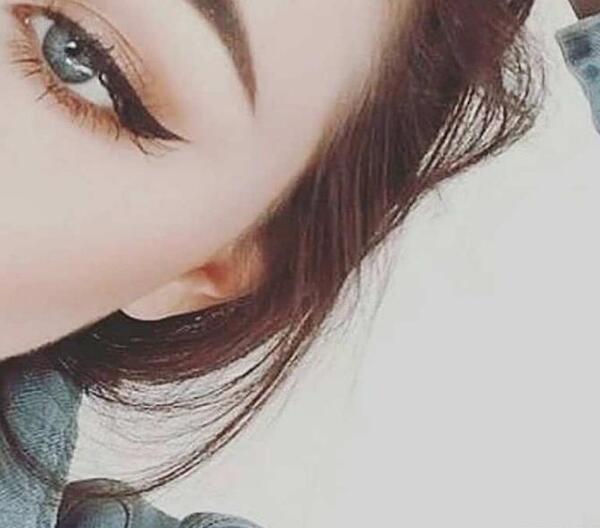 عکس فیک دخترونه چشم عسلی