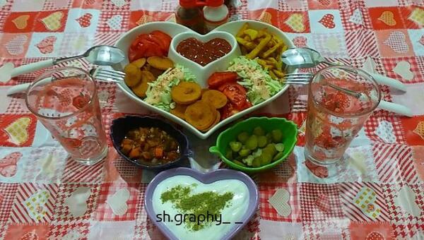 عکس سفره فست فود
