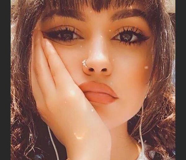 آسنپ چت عکس فیک دخترونه طبیعی از صورت