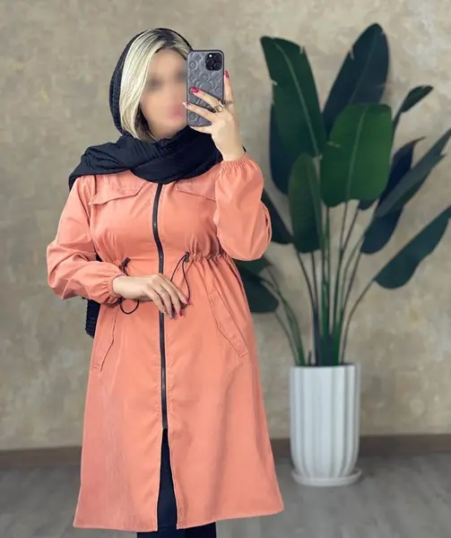 عکس مانتو هلویی مخملی