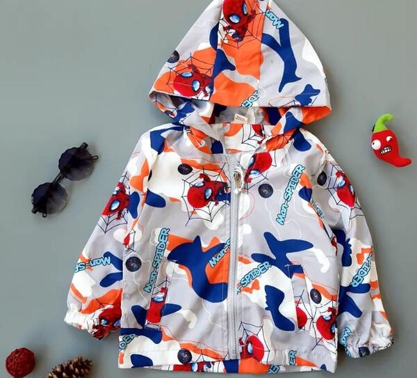 عکس مرد عنکبوتی نارنجی
