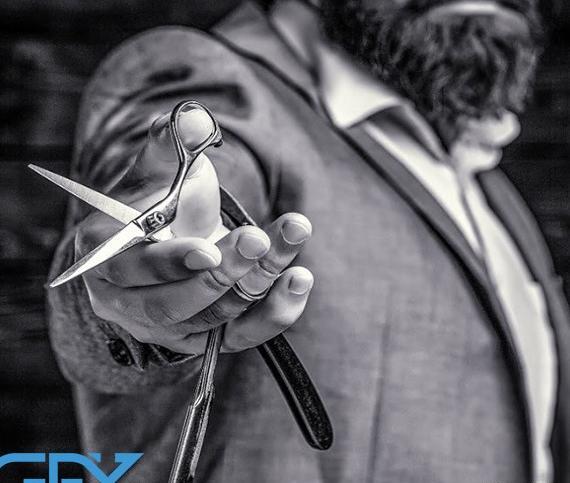 ژست عکس آرایشگری