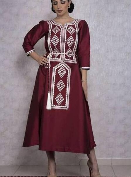 ژست عکس با لباس بلوچی مردانه