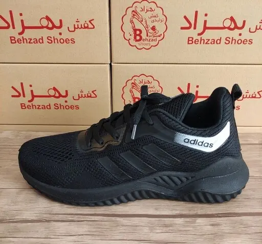 عکس کفش آدیداس سفید مشکی