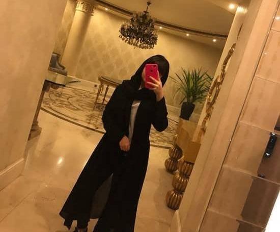 ژست عکس قدی دخترانه جلو اینه