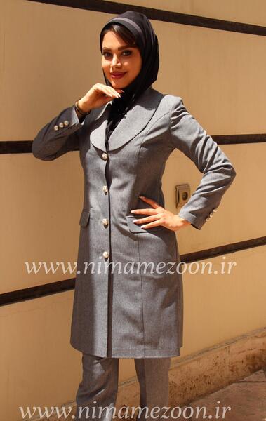 ژست عکس اداری زنانه