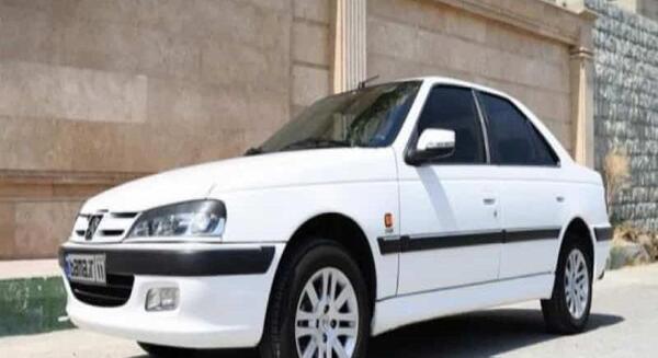 عکس پژو پارس شیشه دودی