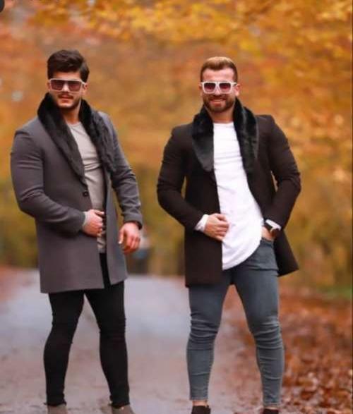 ژست عکس با پالتو مردانه