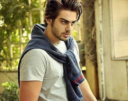 ژست های عکس اسپرت مردانه