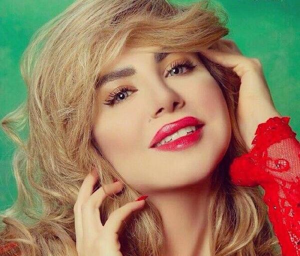 ژست عکس فانتزی دخترانه