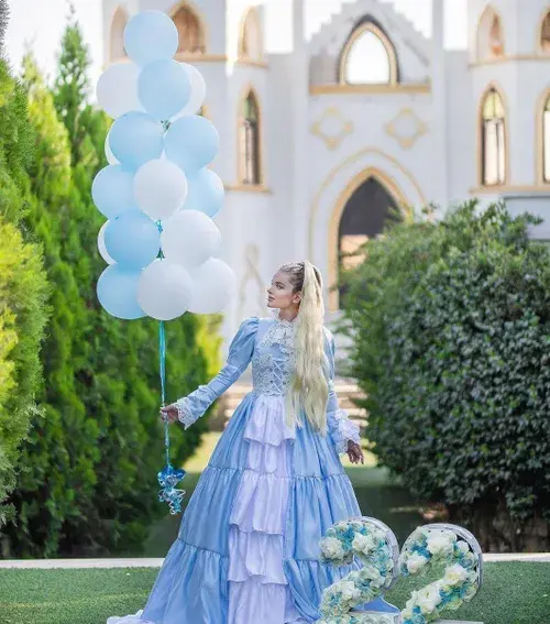 ژست عکس تولد ویسگون