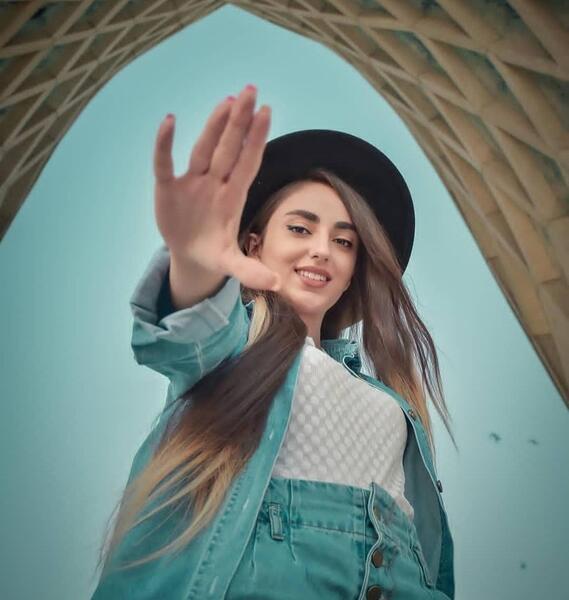 ژست عکس ویسگون