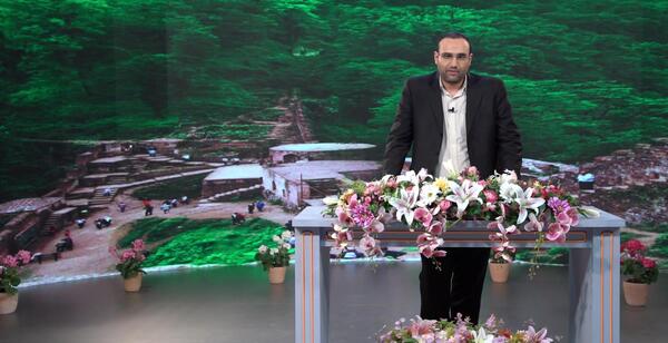 ژست عکس دخترانه با دریا