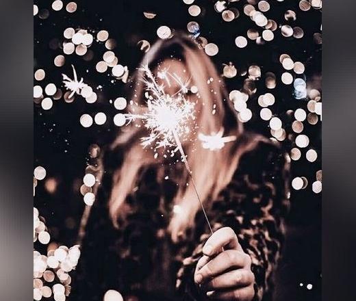 ژست عکس تولد دونفره بدون چهره