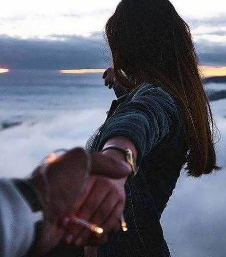 ژست عکس تولد دونفره بدون چهره