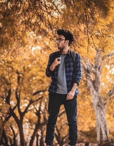 ژست عکس مردانه جنگل