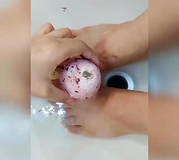 فیلم ژست عکس گرفتن دخترانه