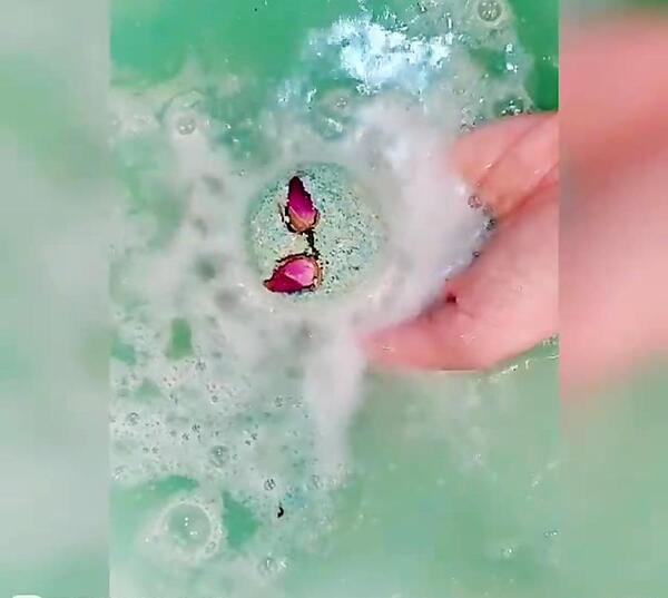فیلم ژست عکس گرفتن دخترانه