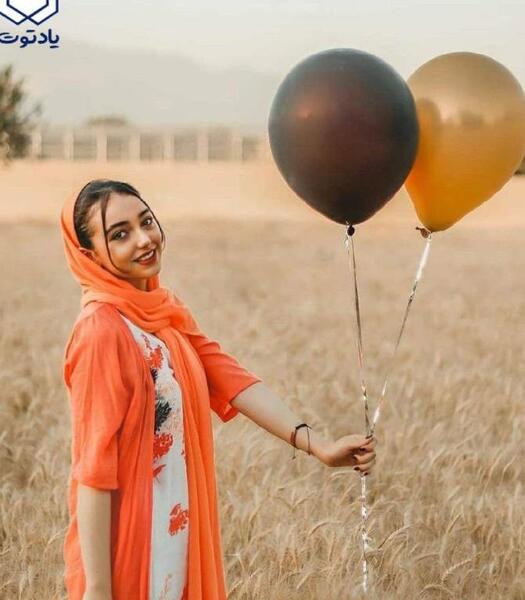 ژست عکس تولد در عکاسی