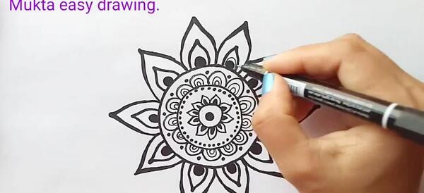 عکس کفش آدیداس برای نقاشی