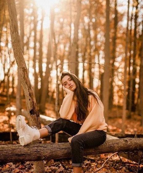 ژست عکس گرفتن دخترانه جدید