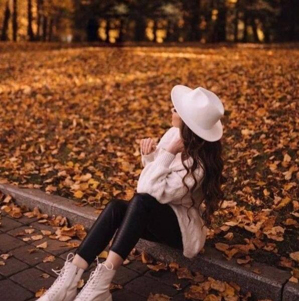 ژست عکس گرفتن دخترانه جدید