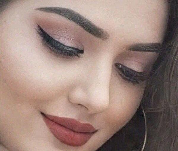 ژست عکس دخترانه ویسگون