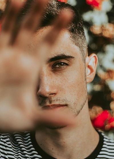 ژست عکس صورت برای پروفایل