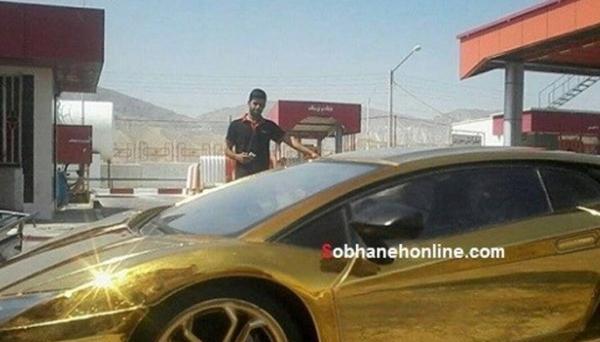 عکس ماشین لامبورگینی از طلا