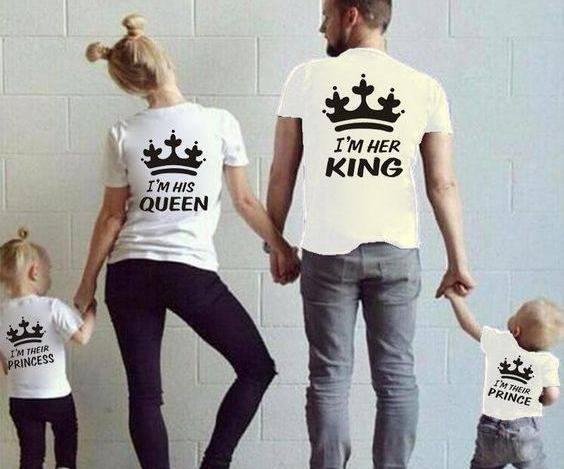 ژست عکس چهار نفره تولد