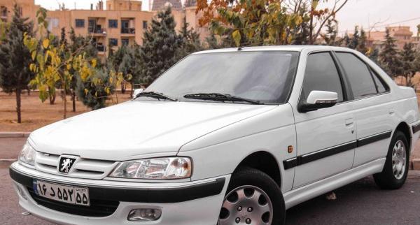 عکس پژو پارس سفید اسپرت برای پروفایل