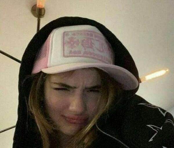 عکس پروفایل واتساپ دخترانه خفن جدید