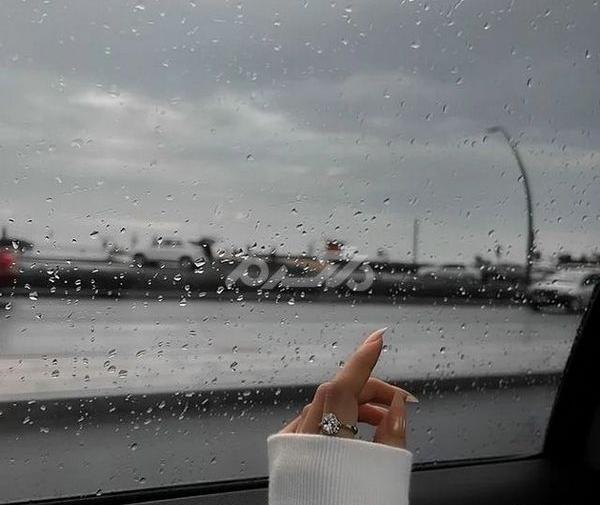 عکس دختر با چهره نامعلوم