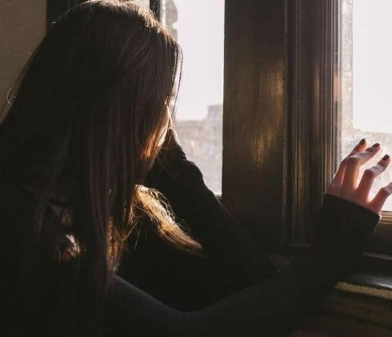 عکس پروفایل دخترانه غمگین متن دار